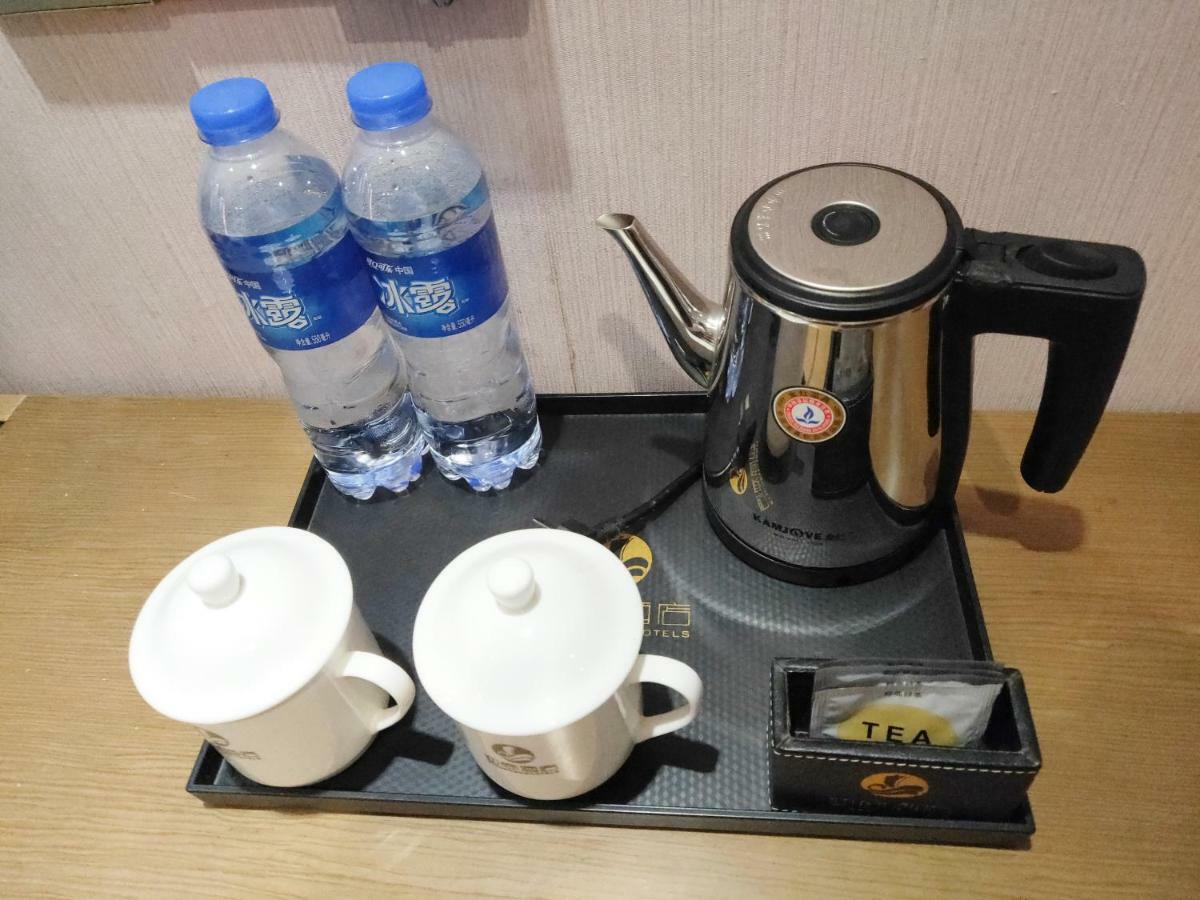 迎商酒店深圳罗湖口岸火车站店 外观 照片